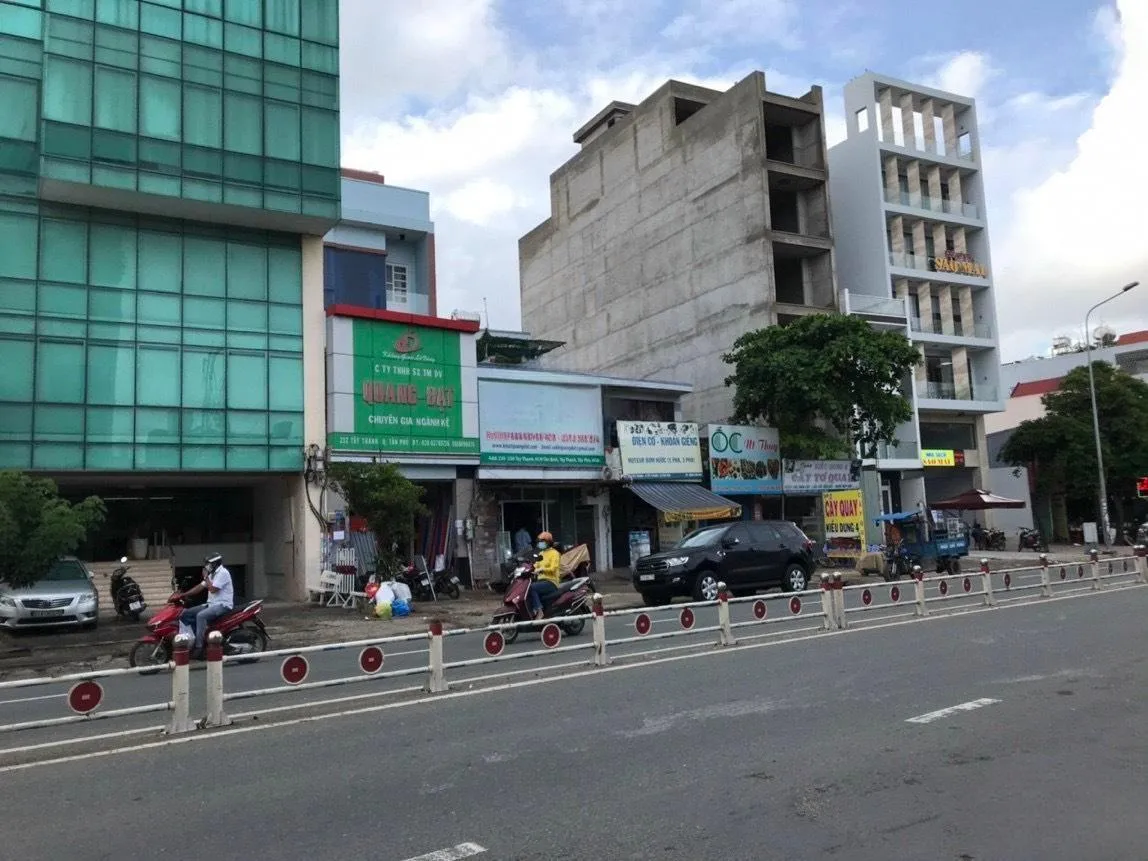 Nhà mặt phố đường Man Thiện, TP. Thủ Đức, TP. HCM hiện có giá bao nhiêu?