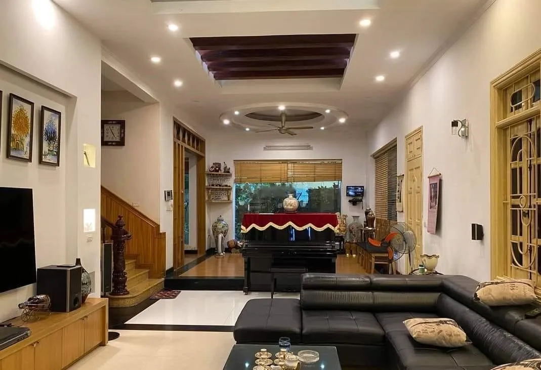 Tổng quan mua bán nhà đất xung quanh Học viện Ngoại Giao