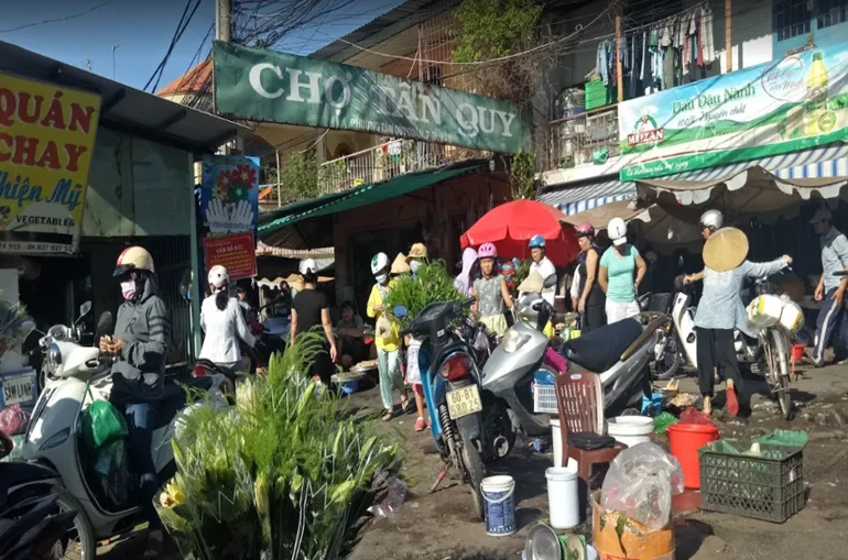 Cập nhật giá bán nhà nở hậu tại phường Tân Quy, quận 7