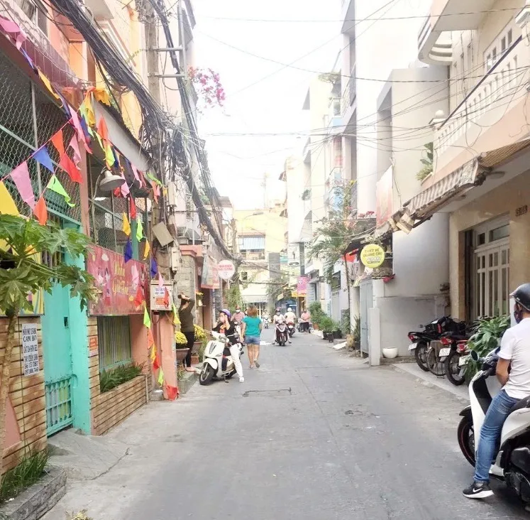 Cập nhật giá bán nhà hẻm xe hơi tại phường 2, quận 8