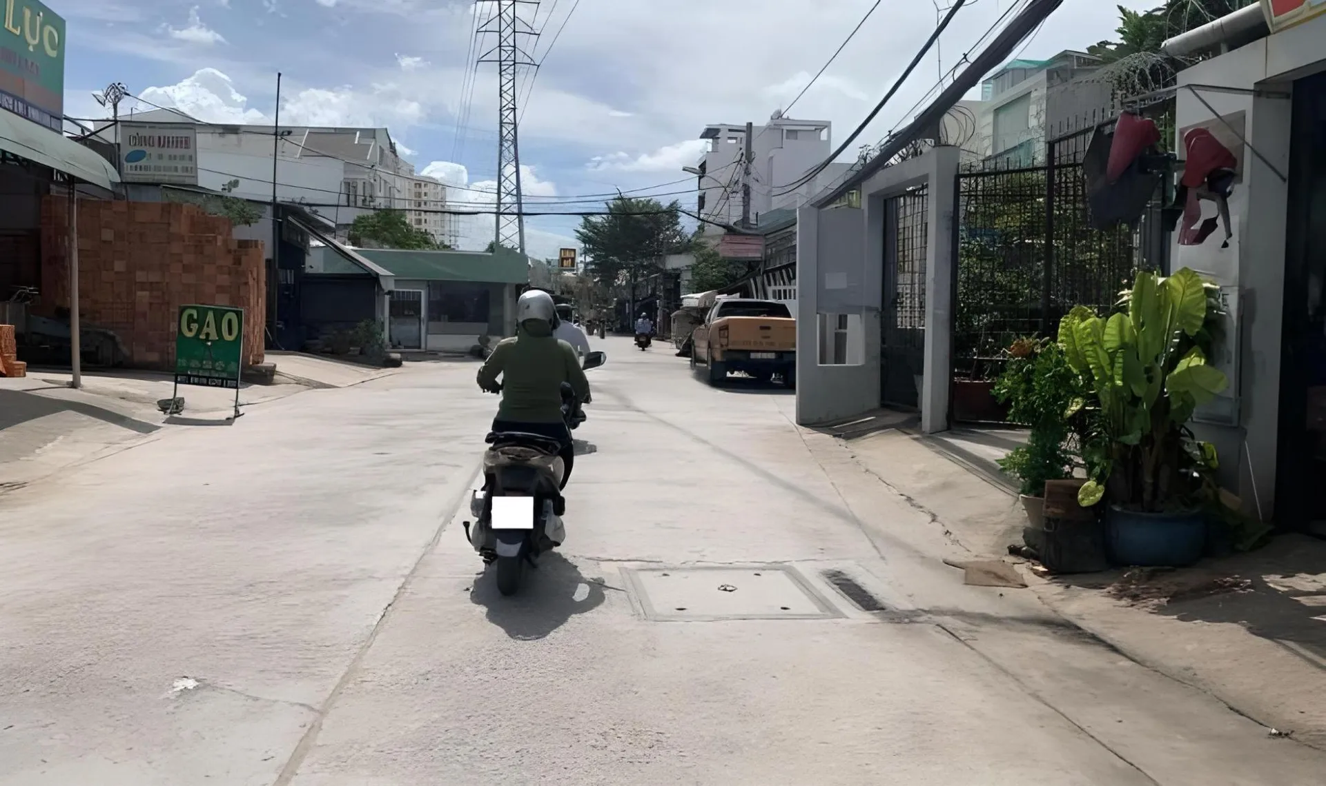 Giá bán nhà riêng, nguyên căn đường Bùi Tư Toàn, Quận Bình Tân hiện tại là bao nhiêu?