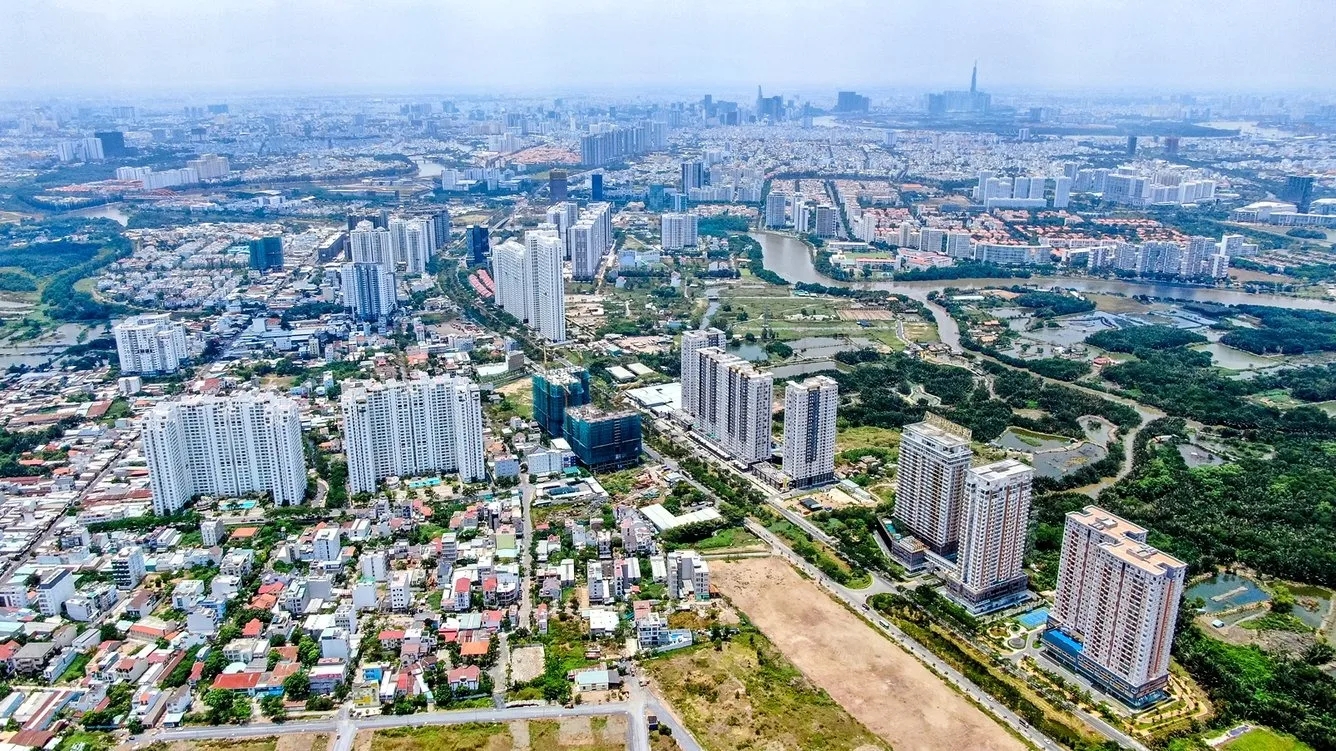 Nhà đất thổ cư quận 4 và quận 8 bên nào đắt, bên nào rẻ hơn?