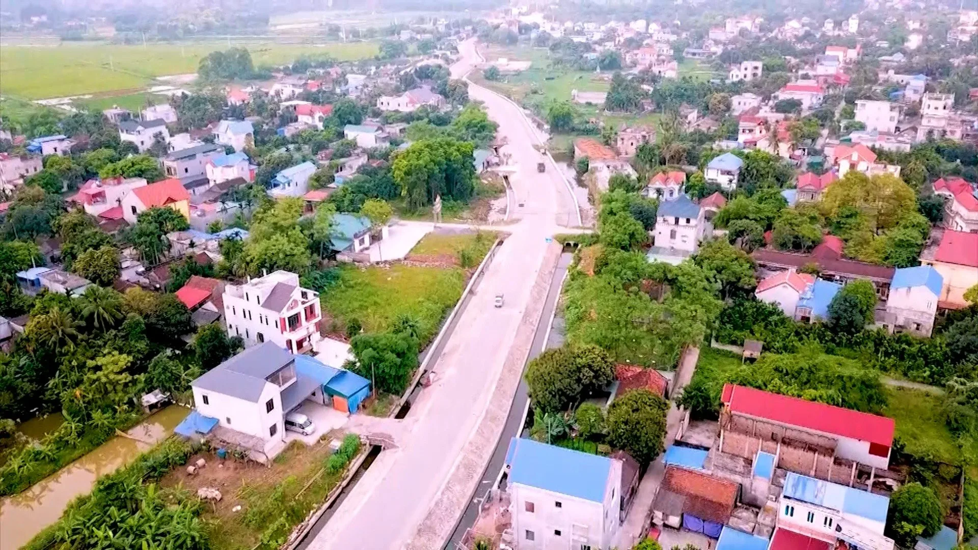 Nhà đất thổ cư tại xã Hùng Tiến, huyện Mỹ Đức có giá bán bao nhiêu?