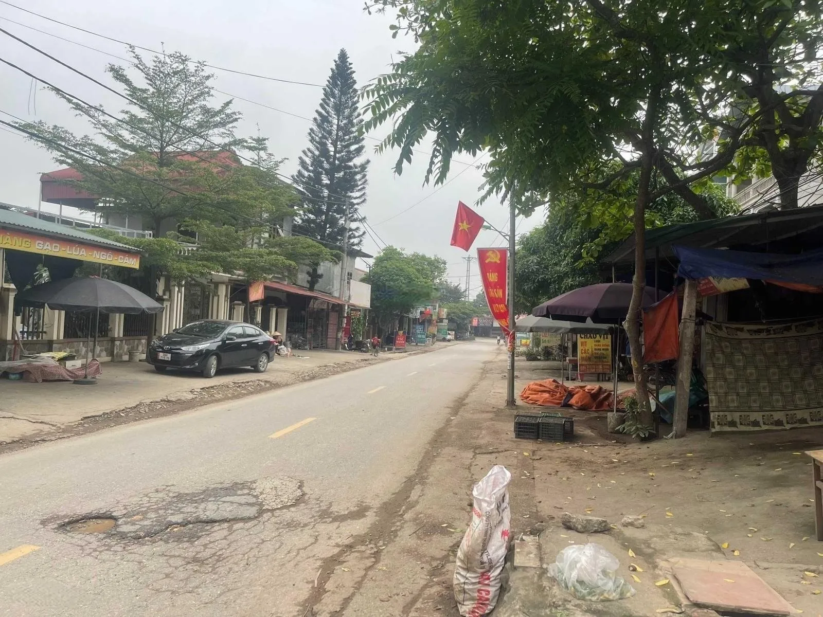 Giá bán nhà đất tại xã Thụy An, huyện Ba Vì hiện là bao nhiêu?