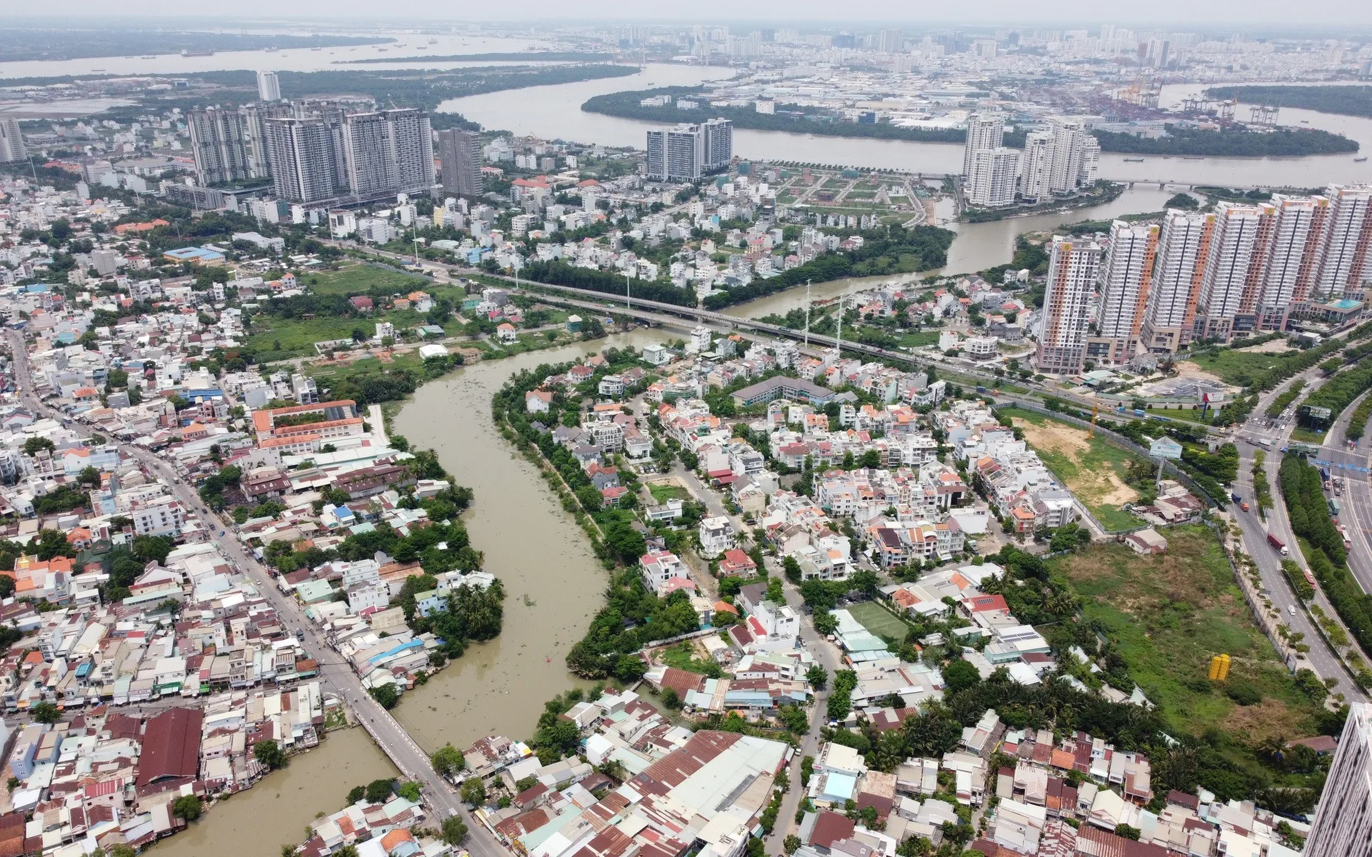 Tại sao lại nói đầu năm 2024 là thời cơ hiếm có cho người đầu tư nhà ở?
