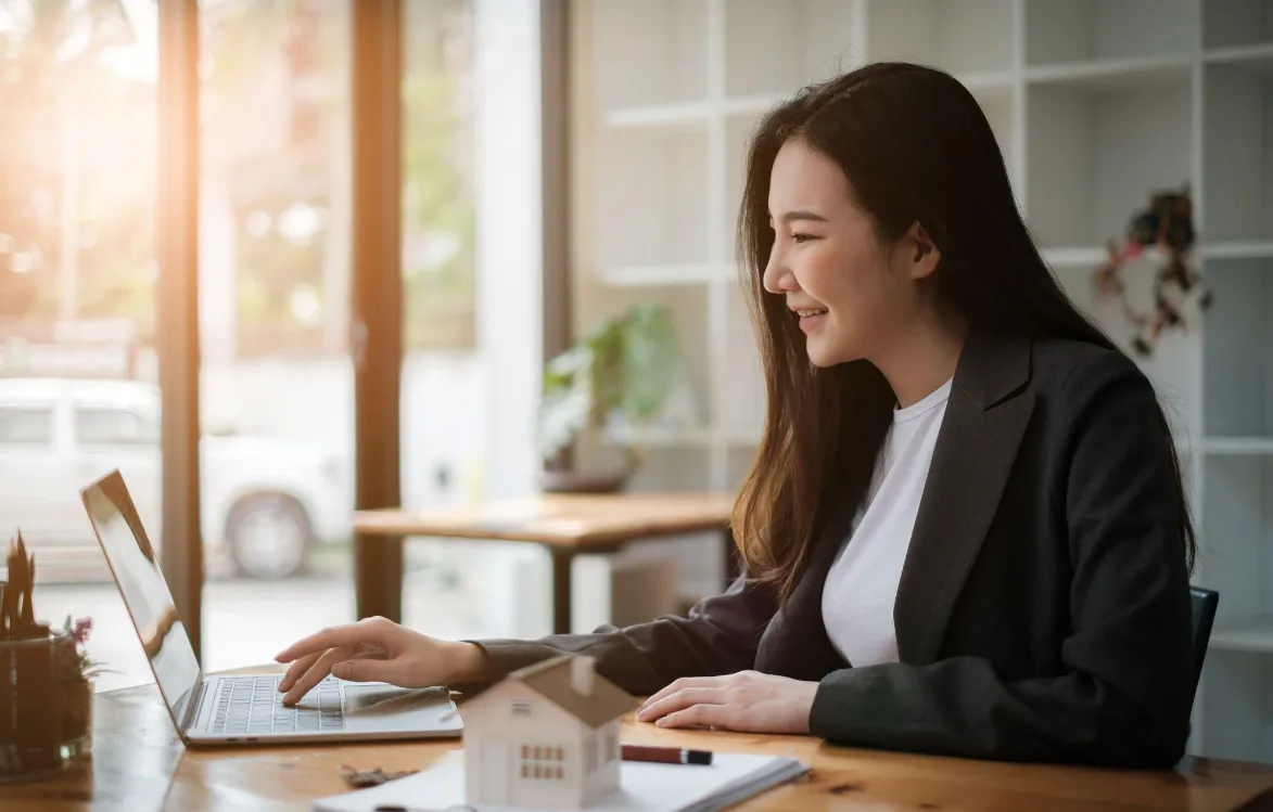 Cô gái trẻ vay ngân hàng 70% để mua căn hộ: áp lực có nhưng rất vui vì thực hiện được ước mơ có nhà riêng của mình