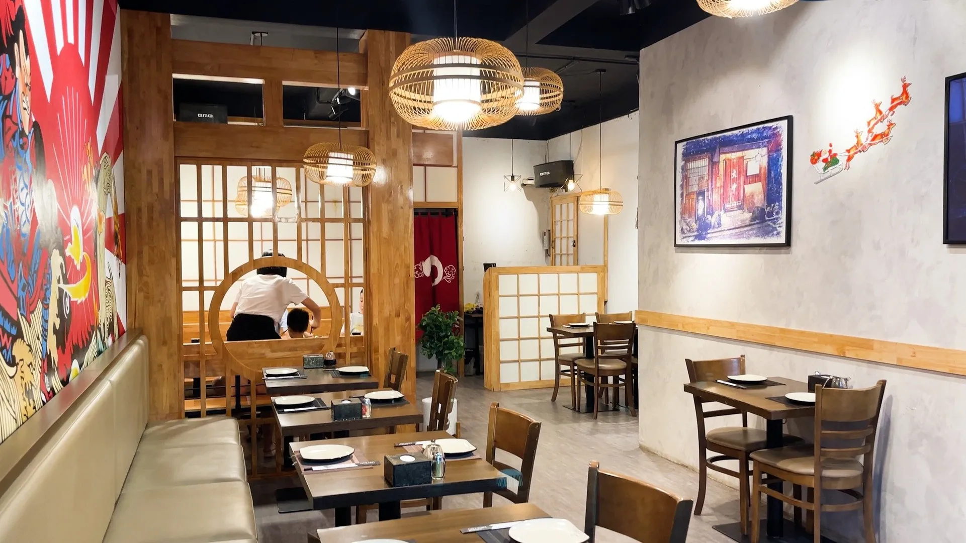 Những quán sushi Nhật không thể bỏ qua khi ở Vinhomes West Point