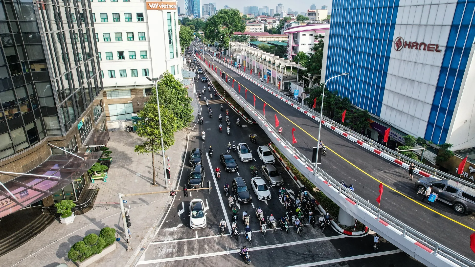 Nhà mặt phố 5 tầng đường Chùa Bộc quận Đống Đa giá bao nhiêu?