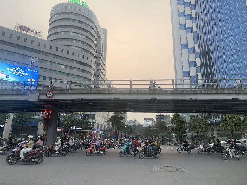 Nhà mặt ngõ diện tích 30m2 - 45m2 đường Thái Hà quận Đống Đa giá bao nhiêu?