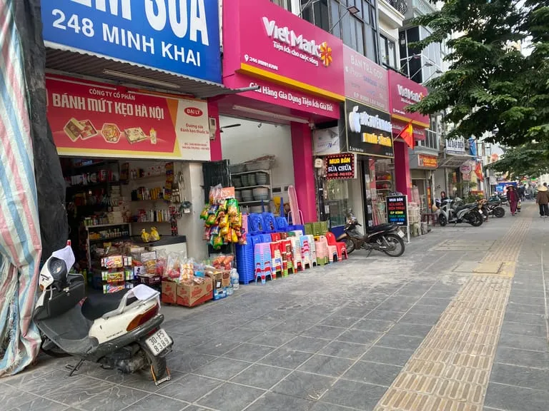 Nhà mặt phố diện tích 30m2 - 45m2 đường Minh Khai quận Hai Bà Trưng giá bao nhiêu?