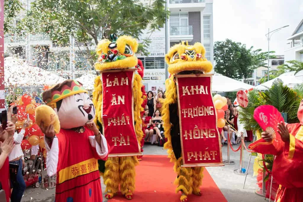 Ngày đẹp khai trương cho tuổi Đinh Tỵ 1977 năm 2024 là những ngày nào?