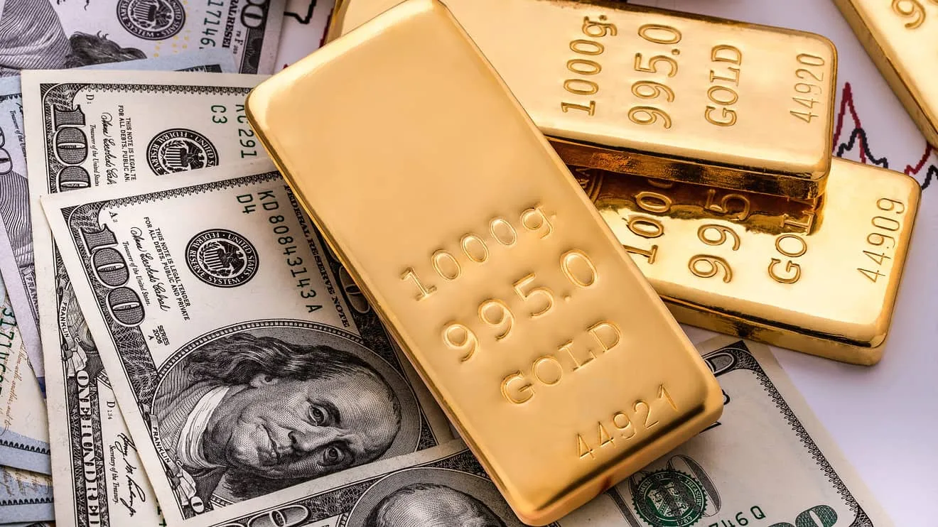 Giá USD ảnh hưởng thế nào đến giá vàng?