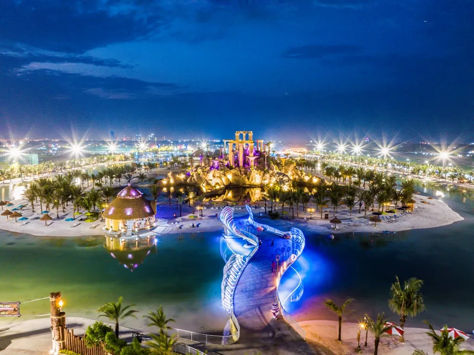 Công viên Royal Wave Park có những trò chơi gì hấp dẫn giới trẻ?