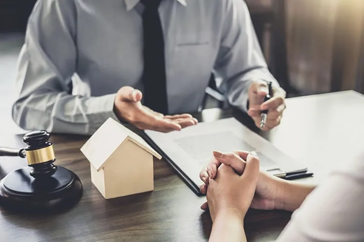 Cập nhật mới: Thủ tục chuyển nhượng quyền sử dụng đất cho con cái