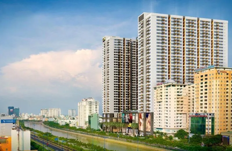 Giá mua bán căn hộ 3 phòng ngủ rẻ nhất và đắt nhất quận 4 là bao nhiêu?
