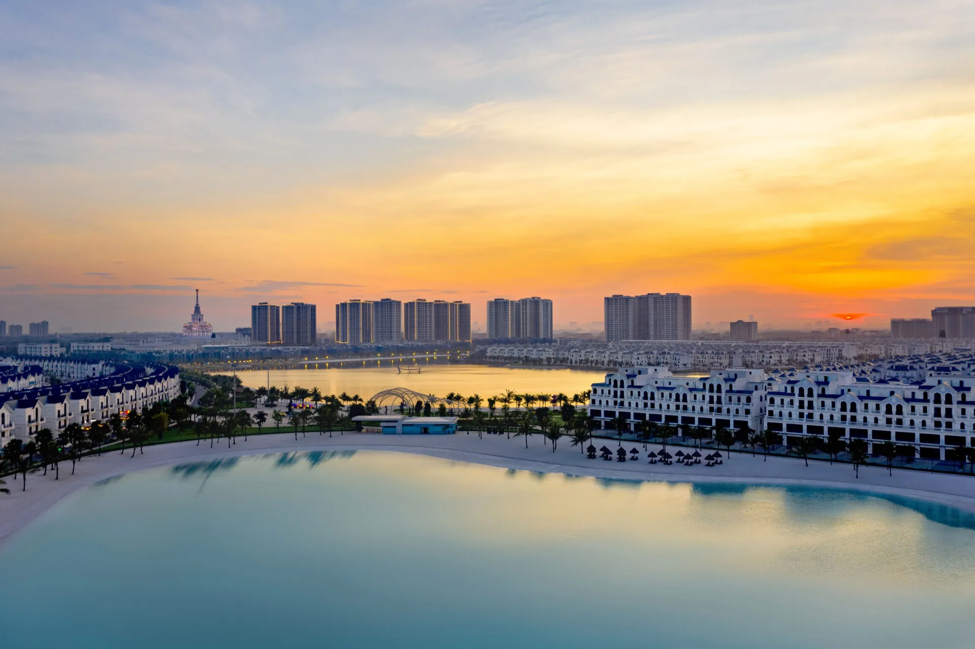 Hướng dẫn di chuyển từ Vinhomes Ocean Park Gia Lâm đến đài quan sát Sky Walk Lotte