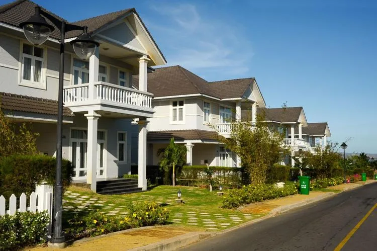 Những lưu ý không thể bỏ qua khi mua nhà xây sẵn cho người lần đầu tham khảo