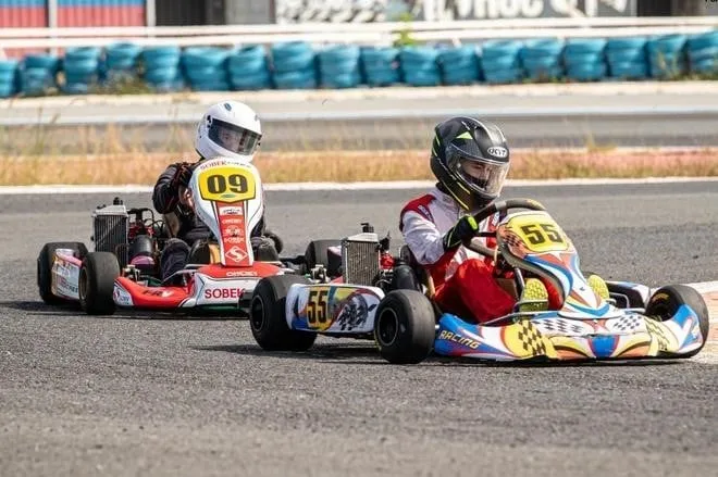 Cập nhật giá vé, giờ mở cửa mới nhất của đường đua Go Kart VS Racing tại Vincom Smart City