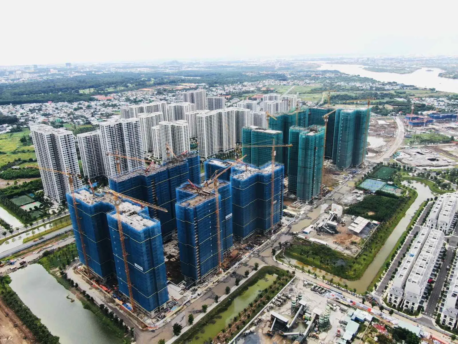 Căn 1 phòng ngủ tòa E - Lumiere Boulevard 50 – 53m2 có giá bao nhiêu?