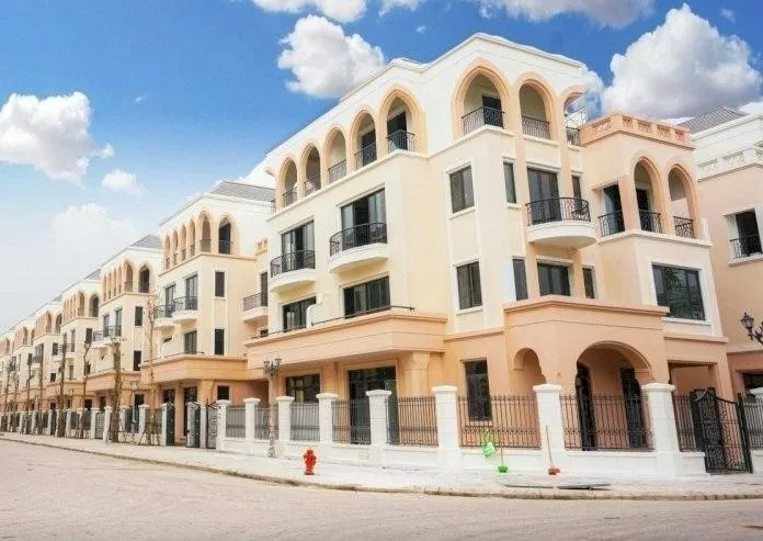 Biệt thự liền kề diện tích 120m2, mặt tiền 6m phân khu Hải Âu đang được giao dịch với mức giá bao nhiêu?
