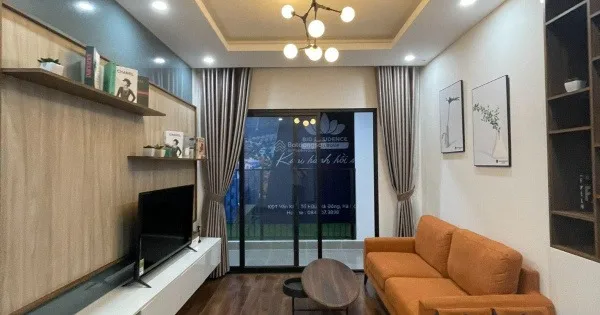 Gần Học viện Ngân hàng có chung cư nào đang bán căn hộ 2 phòng ngủ?
