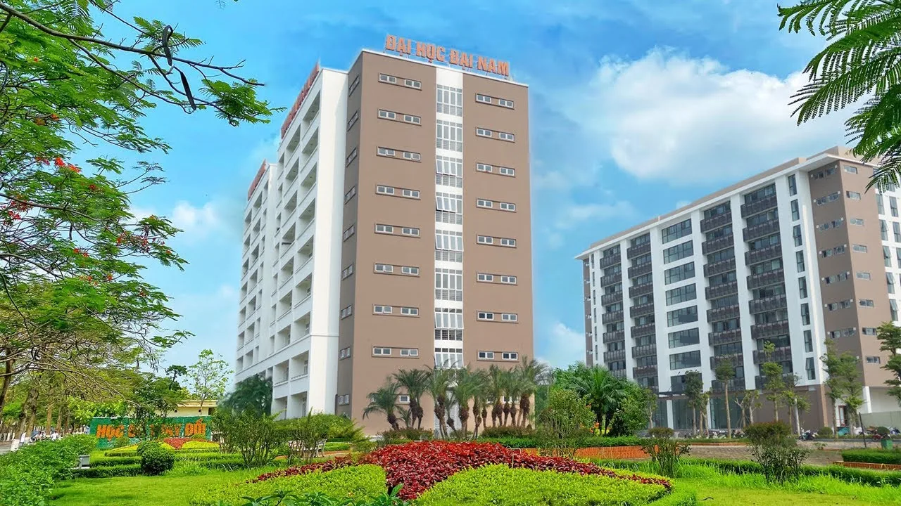 Gần trường Đại học Đại Nam có chung cư nào đang bán căn hộ studio?