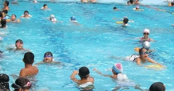 Cách tự làm mát cơ thể cho dân chung cư để bớt nóng khi mất điện