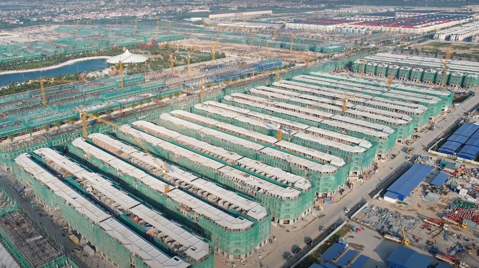 Cập nhật tiến độ xây dựng mới nhất đại đô thị "Quận 3" Vinhomes Ocean Park 3