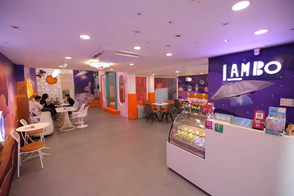 Khám phá quán cà phê có khu vui chơi trẻ em Lambo Kids Cafe & Spa gần chung cư Wilton Tower
