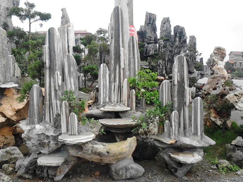 Cách đặt hòn non bộ phong thủy đúng cho nhà chung cư
