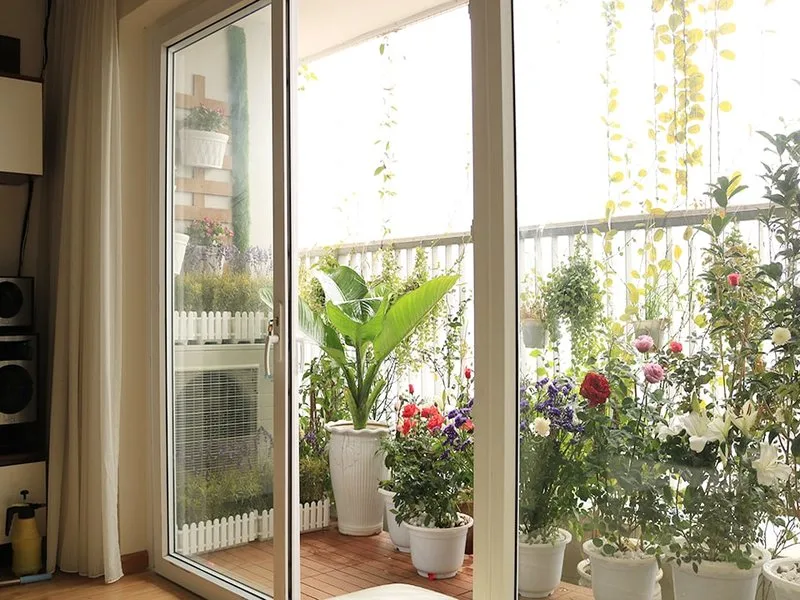 Khám phá ý tưởng thiết kế vườn ban công căn hộ chung cư đẹp và tiện lợi