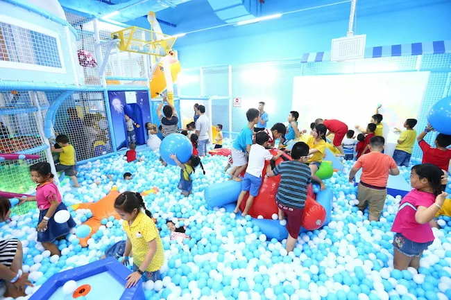 Khám phá khu vui chơi trẻ em "Bé và Bạn" gần chung cư Bông Sao quận 8