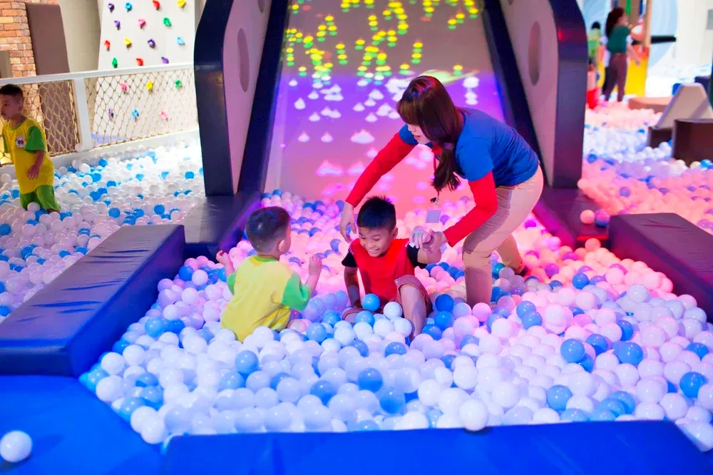 Khám phá khu vui chơi trẻ em Fanpekka trong Aeon Mall Tân Phú