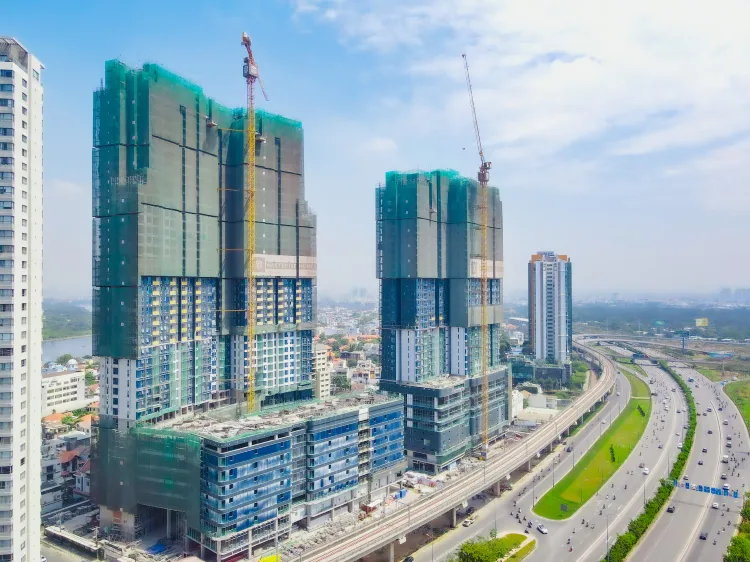Căn góc tòa East tại dự án Lumière Riverside là những căn nào?