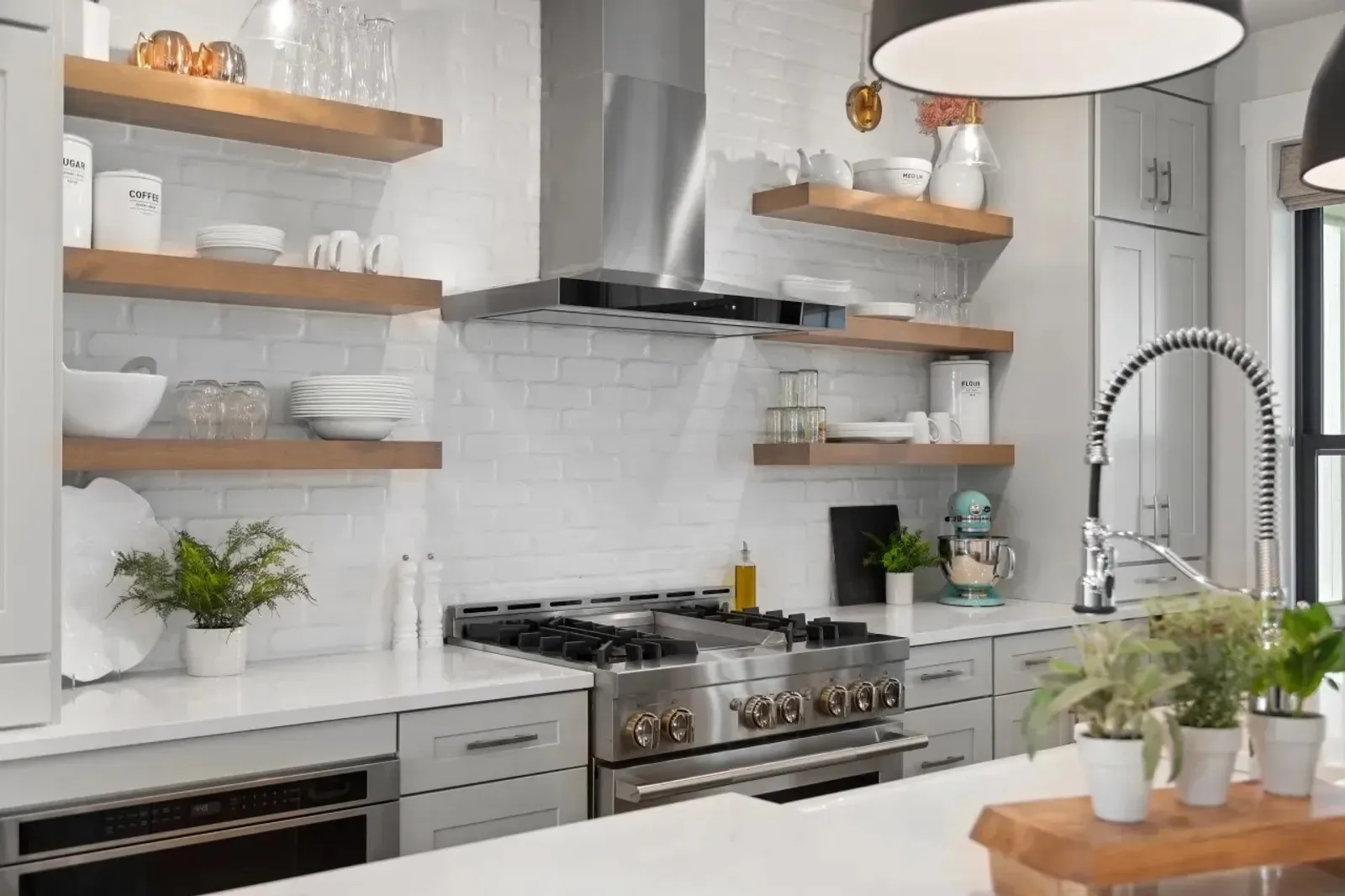Top 6 vấn đề trong sắp xếp nhà bếp gây lãng phí không gian, gia chủ nên tránh