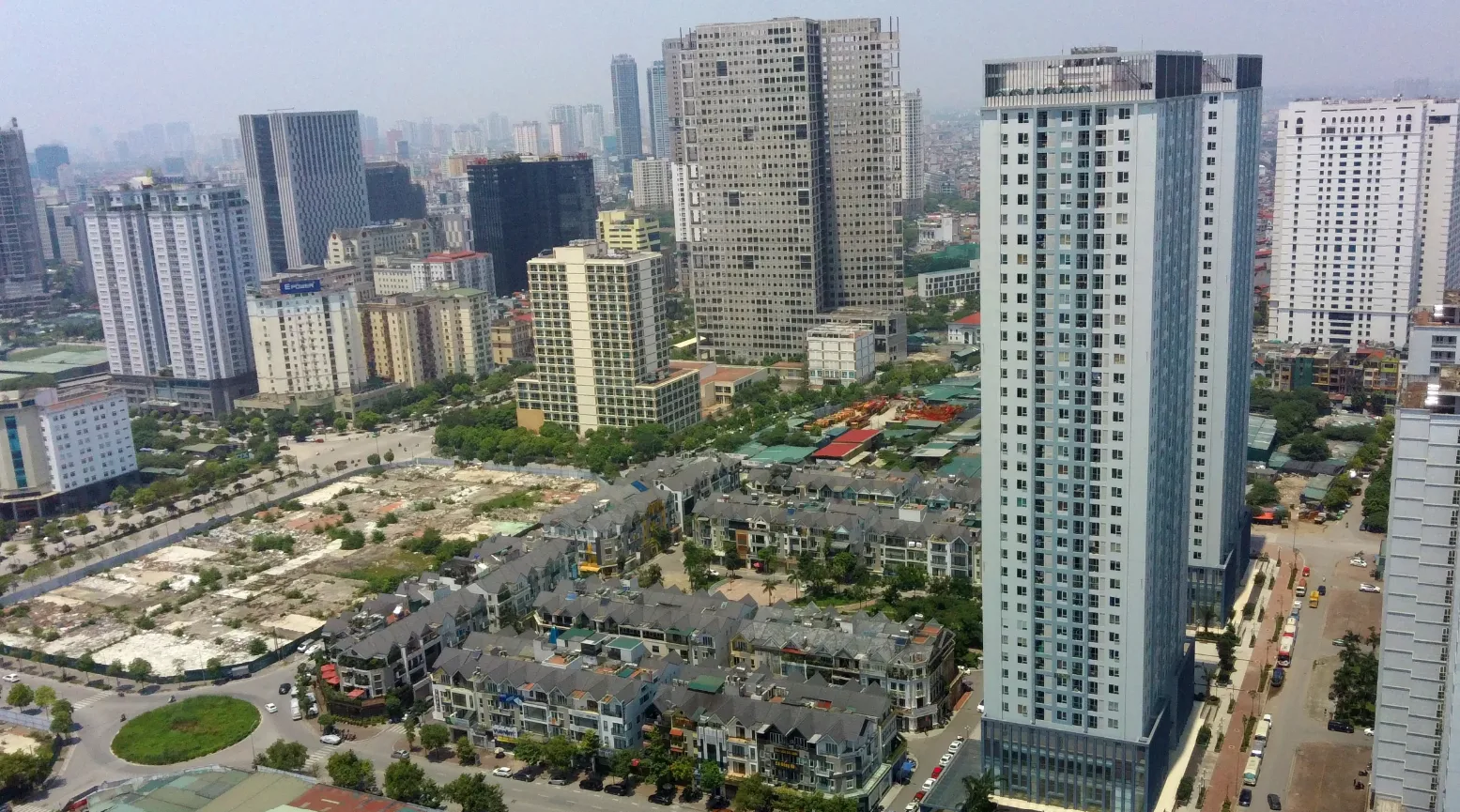 Dự án chung cư A10 Nam Trung Yên quận Cầu Giấy có địa chỉ cụ thể ở đâu?