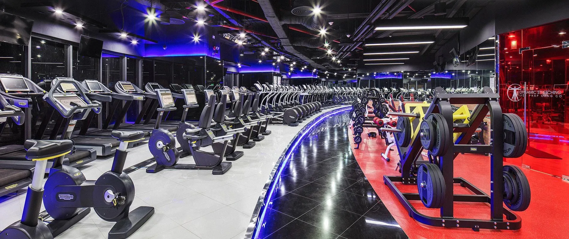 Chung cư Mipec Riverside quận Long Biên gần phòng gym nào không?