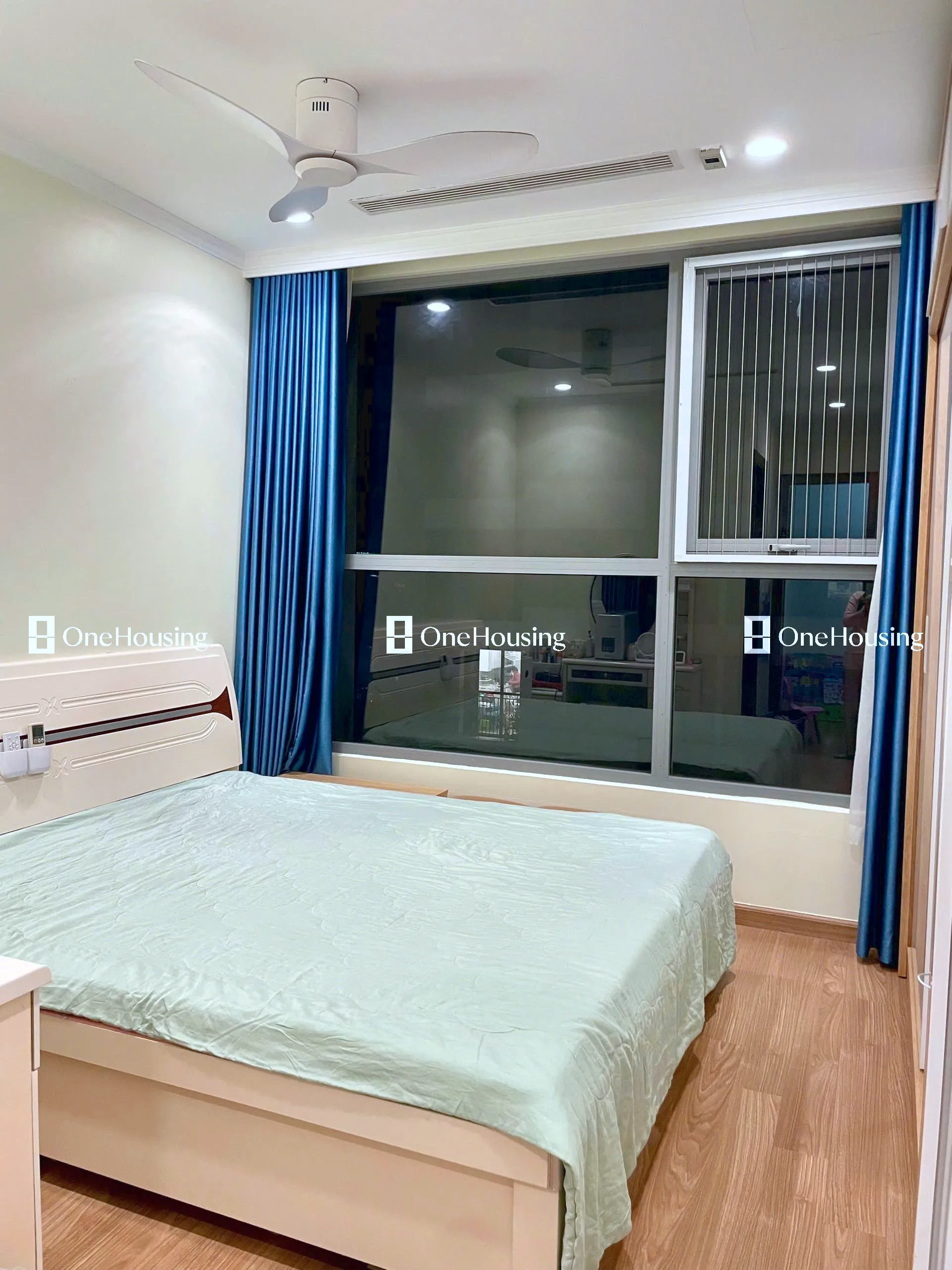 Căn 2PN toà P9 - Park Hill Premium - Vinhomes Times City