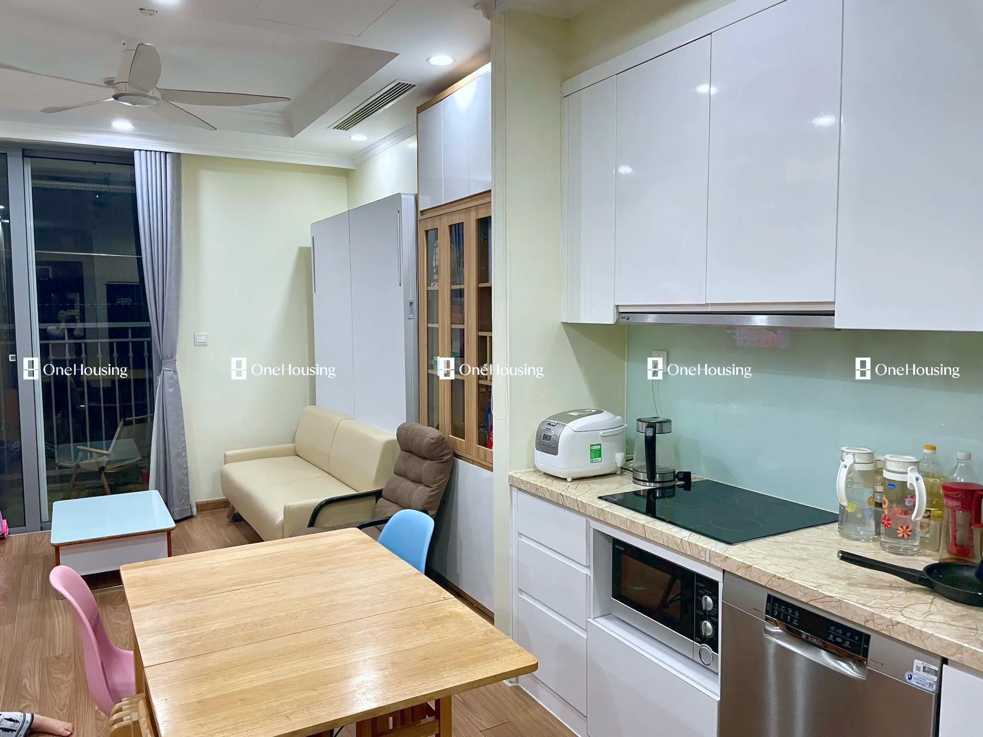 Căn 2PN toà P9 - Park Hill Premium - Vinhomes Times City