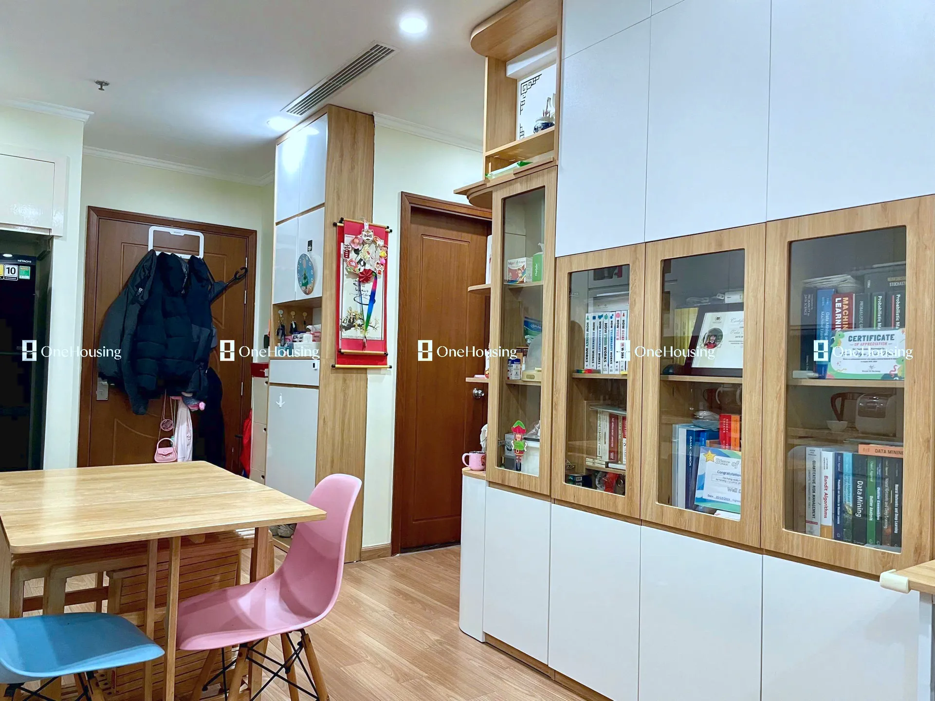Căn 2PN toà P9 - Park Hill Premium - Vinhomes Times City