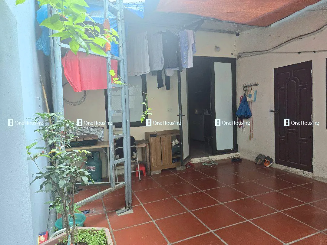 Nhà mặt ngõ cách Đức Diễn 70m, P. Phú Diễn, Q. Bắc Từ Liêm, TP. Hà Nội