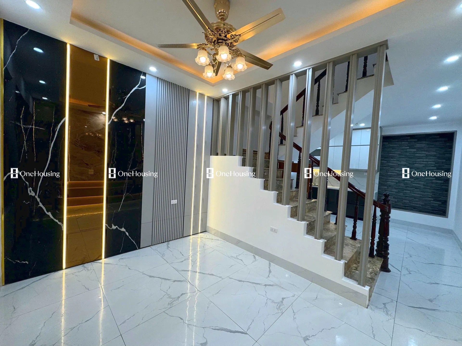 Nhà mặt ngõ cách Bạch Mai 250m, P. Cầu Dền, Q. Hai Bà Trưng, TP. Hà Nội