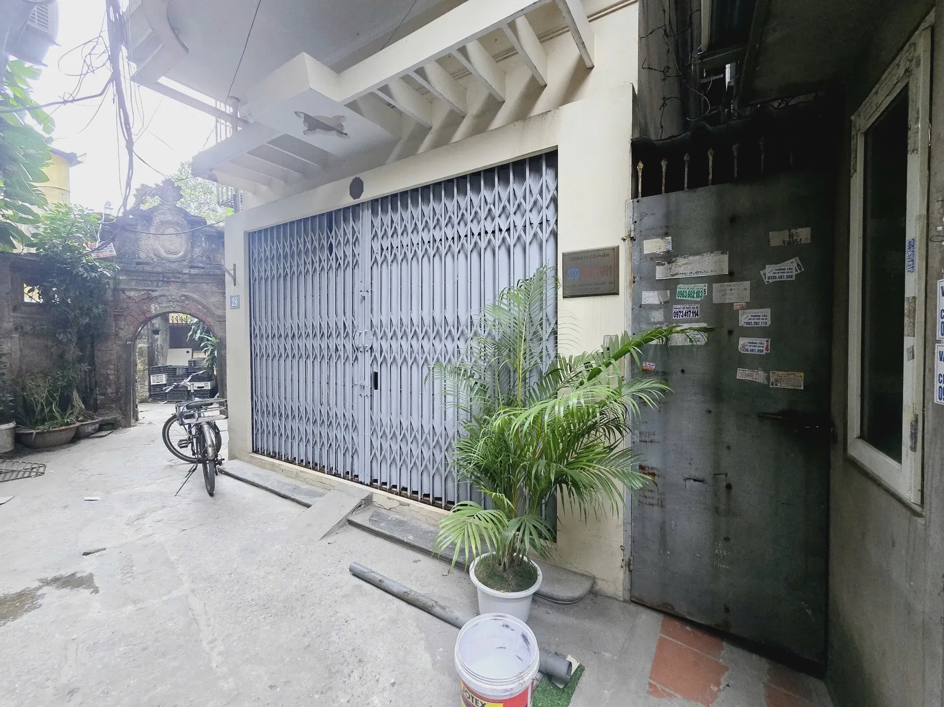 Nhà mặt ngõ cách Quan Hoa 50m, P. Quan Hoa, Q. Cầu Giấy, TP. Hà Nội