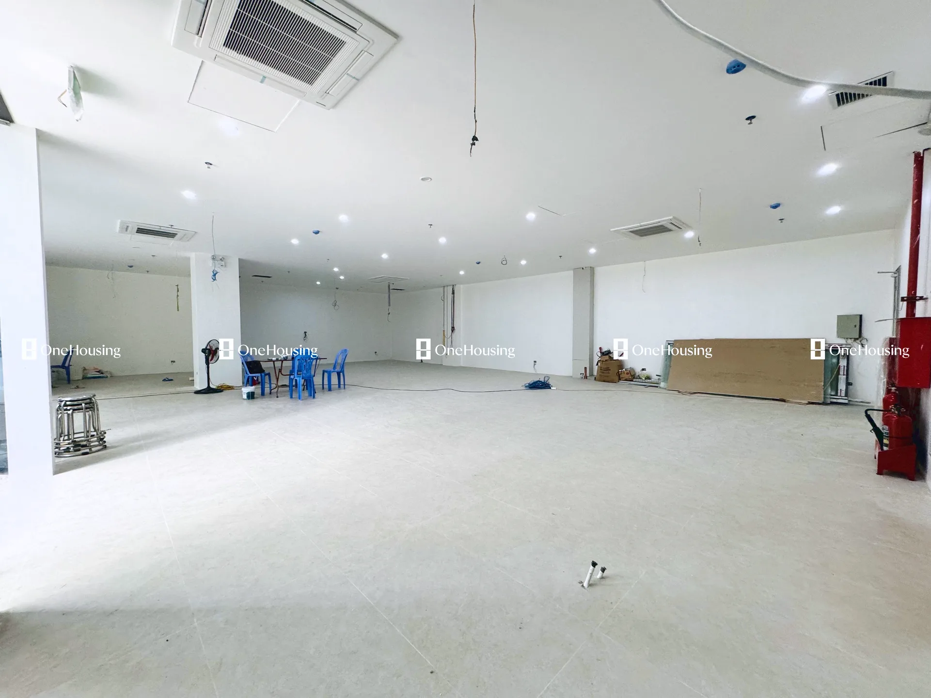 Nhà mặt ngõ cách Phố Dương Khuê 30m, P. Mai Dịch, Quận Cầu Giấy, TP. Hà Nội