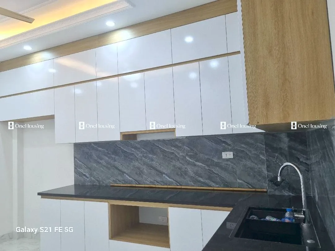 Nhà mặt ngõ cách Thanh Am 8m, P. Thượng Thanh, Q. Long Biên, TP. Hà Nội