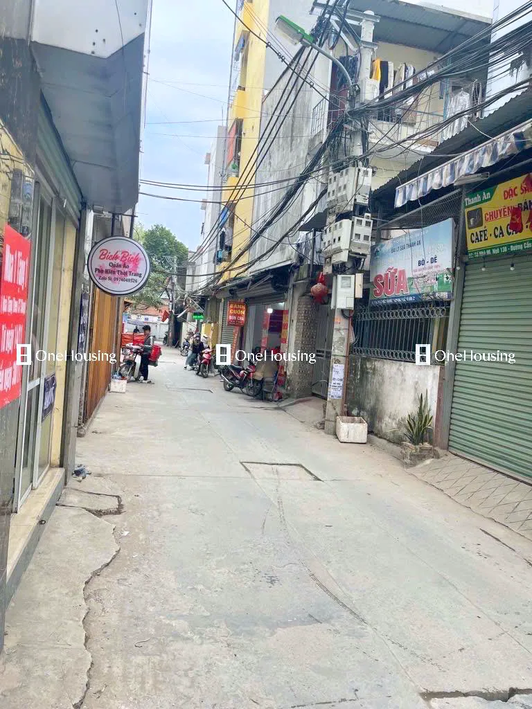 Nhà mặt ngõ cách Cầu Diễn 100m, P. Minh Khai, Q. Bắc Từ Liêm, TP. Hà Nội