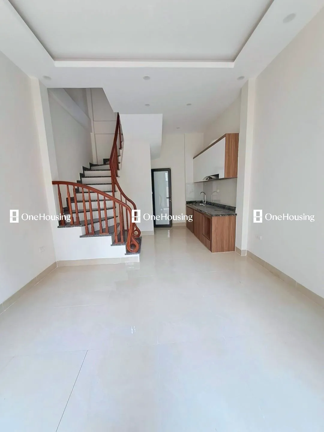 Nhà mặt ngõ cách Đặng Vũ Hỷ 50m, P. Thượng Thanh, Q. Long Biên, TP. Hà Nội