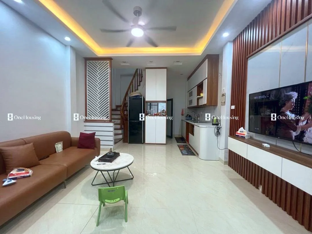 Nhà mặt ngõ cách Trung Kính 50m, P. Trung Hòa, Q. Cầu Giấy, TP. Hà Nội