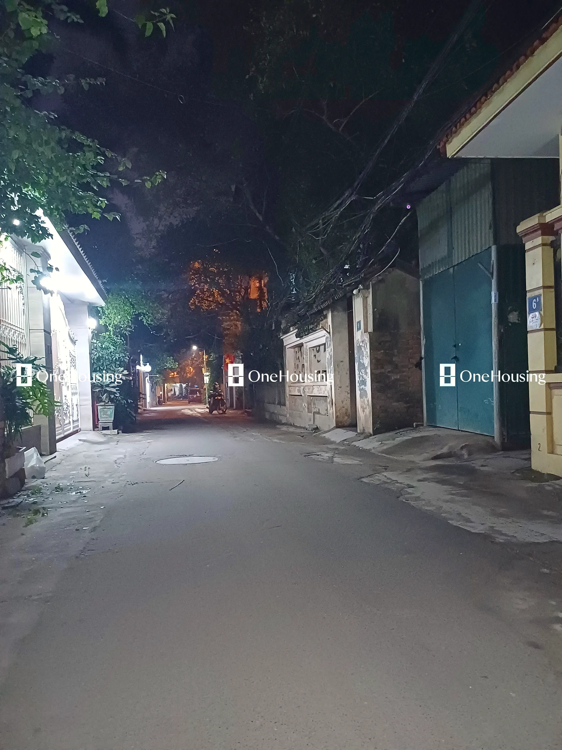 Nhà mặt ngõ cách Âu Cơ 100m, P. Nhật Tân, Q. Tây Hồ, TP. Hà Nội