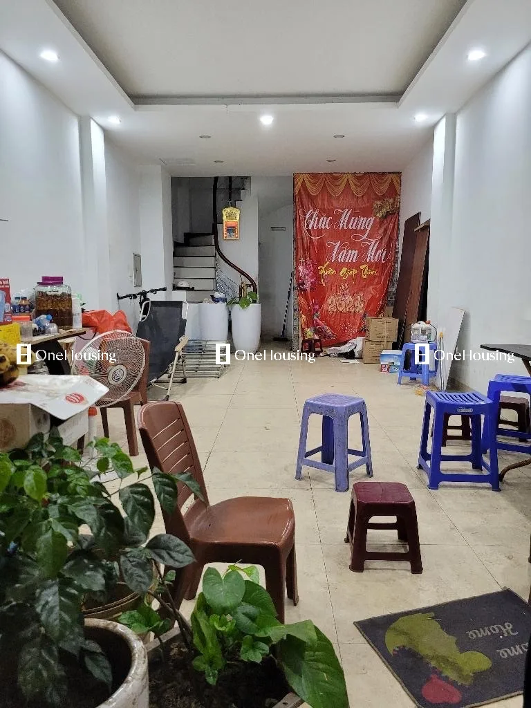 Nhà mặt phố Xã Đàn, P. Nam Đồng, Q. Đống Đa, TP. Hà Nội